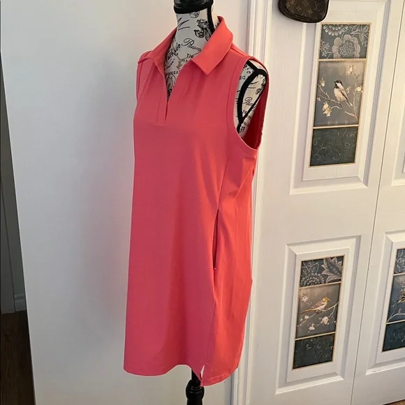 💗Sleeveless Coral Dress 🇨🇦 designed in Canada - Picture 8 of 12